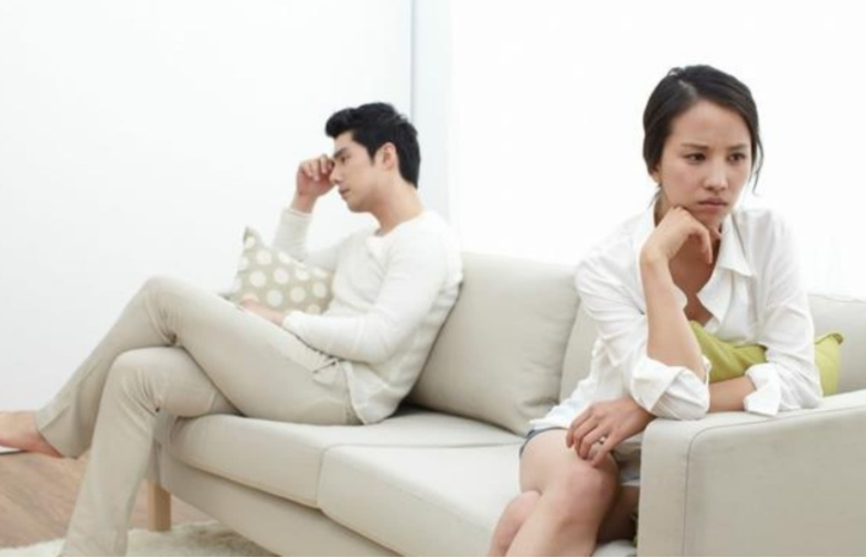 如果你老公愛上別人你會怎么辦？女人在婚姻里都要學(xué)會卑微嗎？